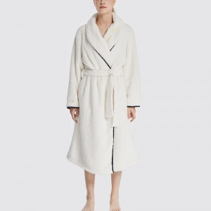 Frauen kuscheln Fleece-Stickerei-Robe